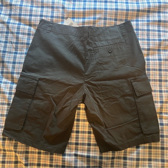 French Connection Khaki Cargo Shorts - Picture 2 of 4